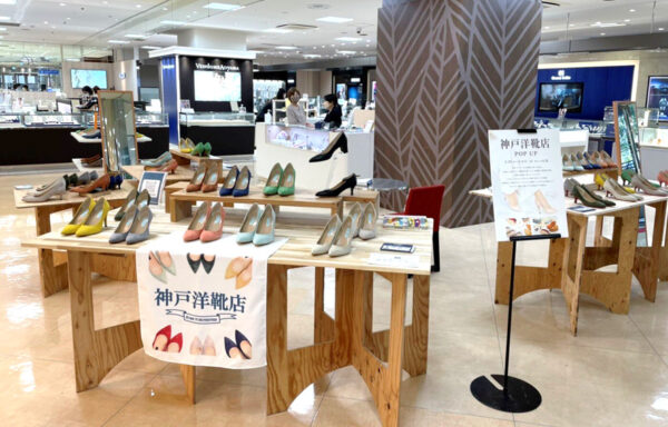 Instagram×ポップアップストアのシナジーで最高売上に!「神戸洋靴店」の販売戦略とは