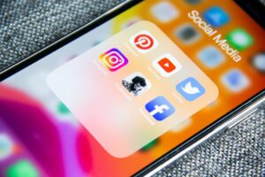 ソーシャルリスニングとは？解決できるECサイトの課題と運営における活用メリット・デメリット