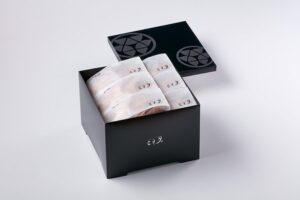 三日月屋がeギフトカード発売、天然酵母クロワッサンを住所不要で贈れる新サービス開始