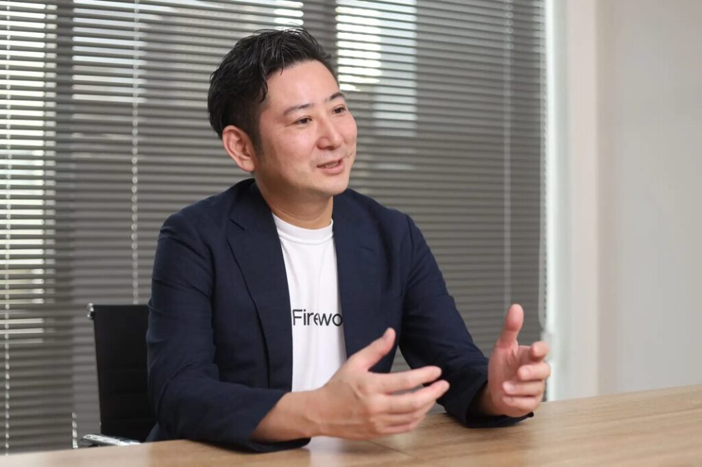 AI時代の「第４の棚」とは？実店舗の接客をWebで再現するコネクテッド・コマースの衝撃