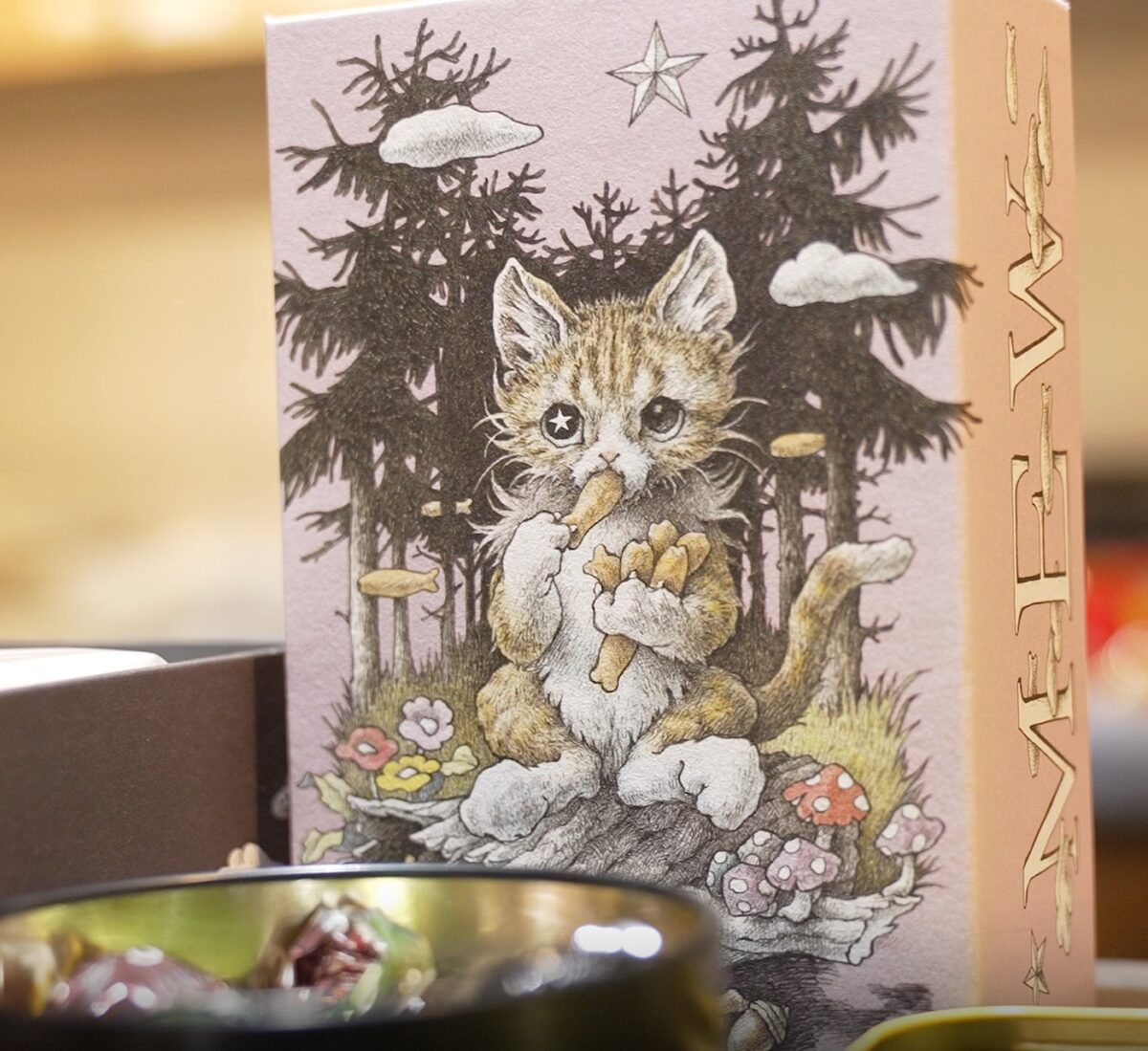 スイーツを差し入れいただく方も