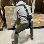 イノフィス、EC物流のベックにアシストスーツ「マッスルスーツSoft-Power」を納品