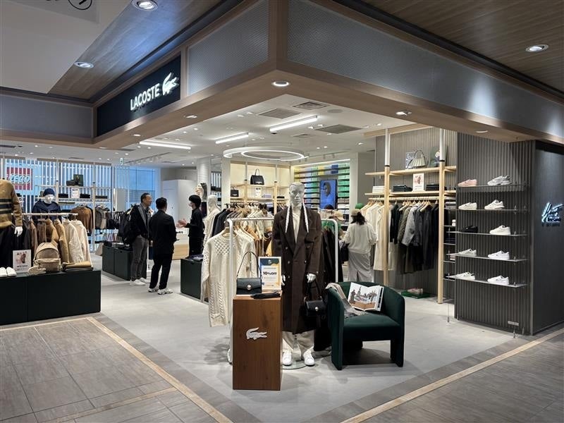 ラコステ店舗