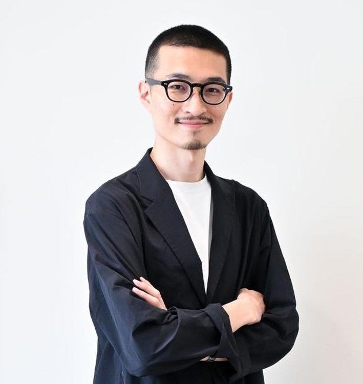 出田晴之氏